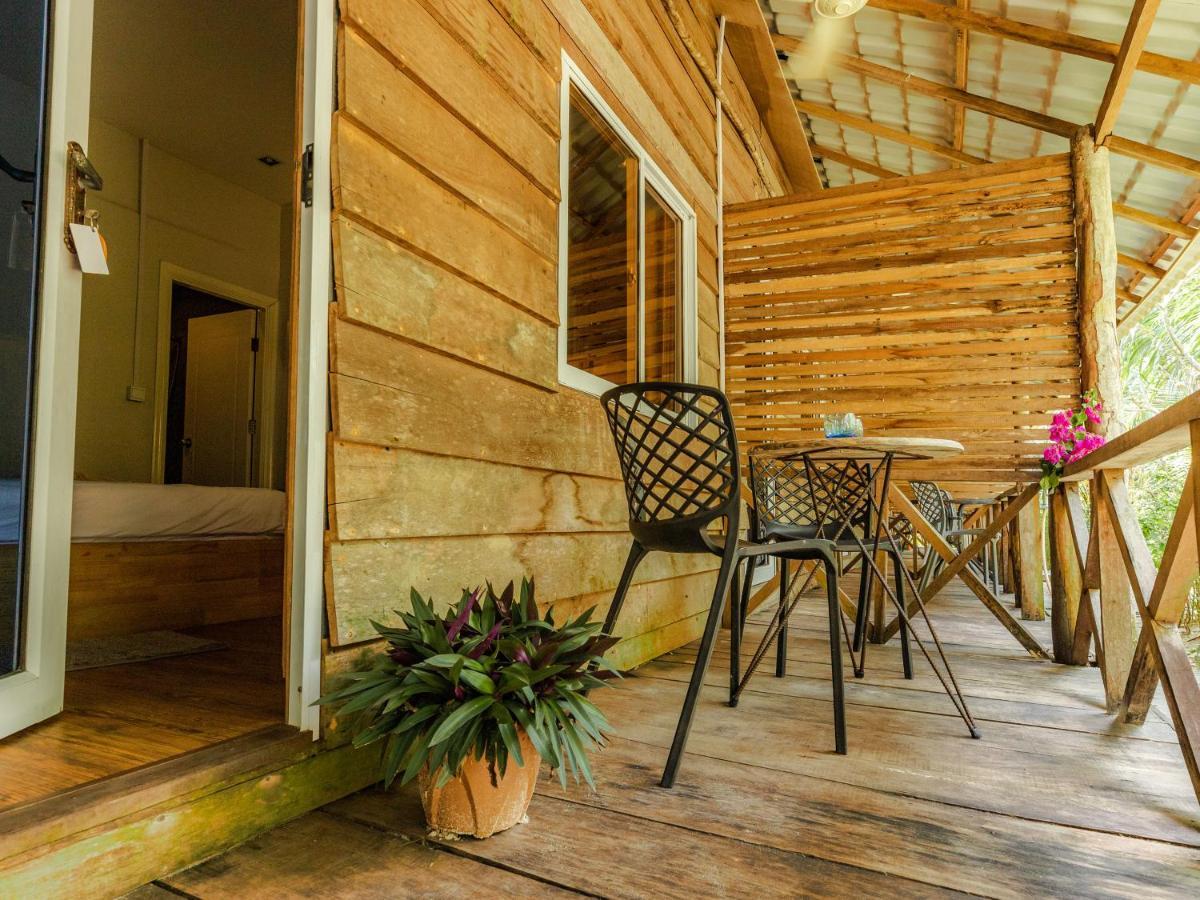 Sara Resort Koh Rong Sanloem Extérieur photo